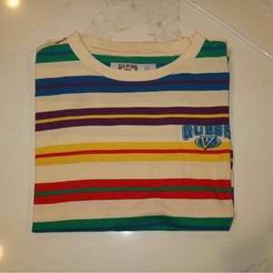 10/10 condition Guess T-shirt.